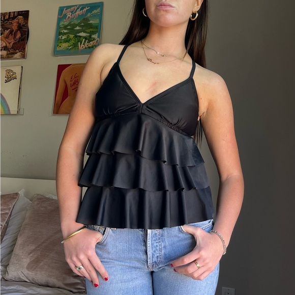 Black ruffle top - Picture 3 of 4